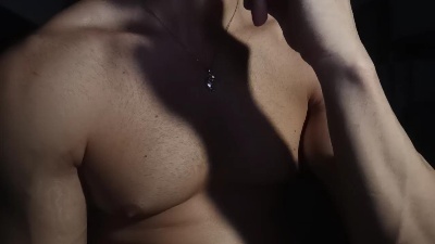 Frabroker live cam on Cam4