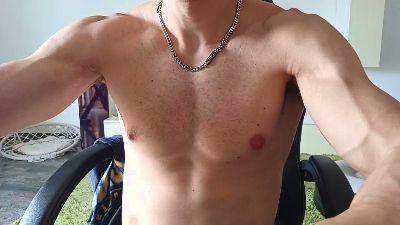 Frabroker live cam on Cam4