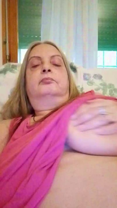 Franca live cam on Cam4