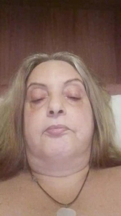 Franca live cam on Cam4