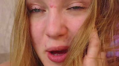 FrancesAlamo live cam on Cam4