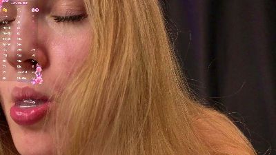 FrancesAlamo live cam on Cam4