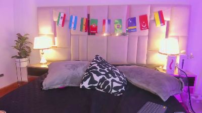 FranchescaVk live cam on Cam4