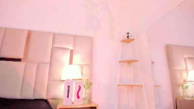 FranchescaVk live cam on Cam4