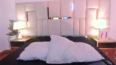 FranchescaVk live cam on Cam4