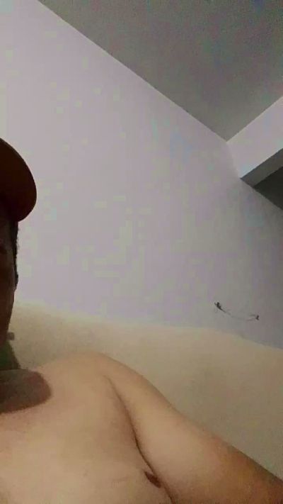 Francisconeto87 live cam on Cam4