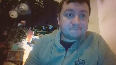 Frank0603CL live cam on Cam4