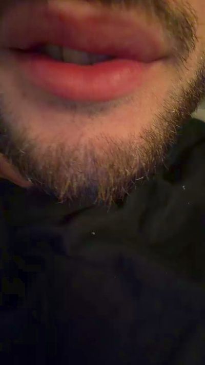Frankestain18 live cam on Cam4