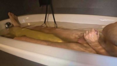 Franky84 live cam on Cam4