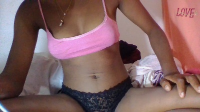 Franziaaa live cam on Cam4