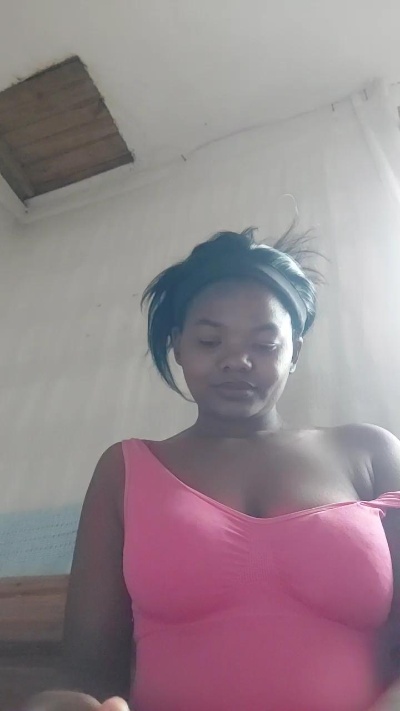 Franziaaa live cam on Cam4