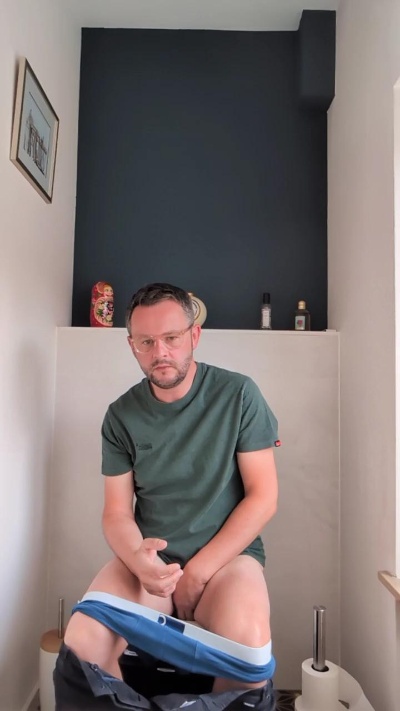 FranzoseInFFM live cam on Cam4