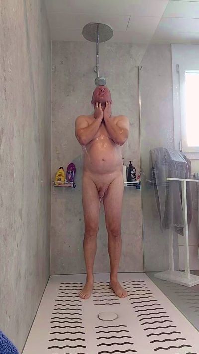 Frauentraum68 live cam on Cam4