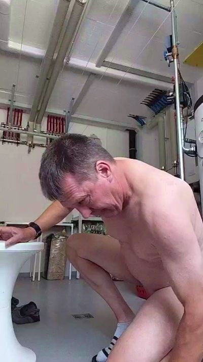 Frauentraum68 live cam on Cam4