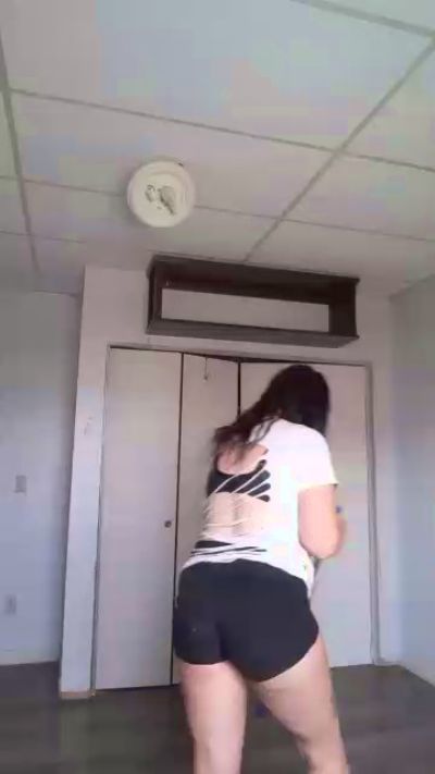 FreakyMama666 live cam on Cam4
