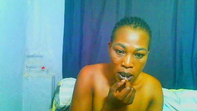 Freakynaughtxx live cam on Cam4