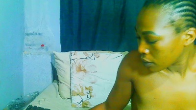 Freakynaughtxx live cam on Cam4
