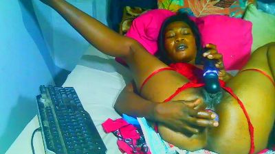 Freakynaughtxx live cam on Cam4