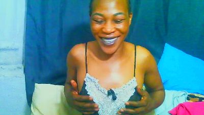 Freakynaughtxx live cam on Cam4