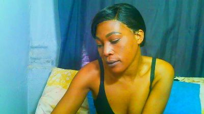 Freakynaughtxx live cam on Cam4