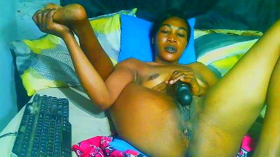 Freakynaughtxx live cam on Cam4