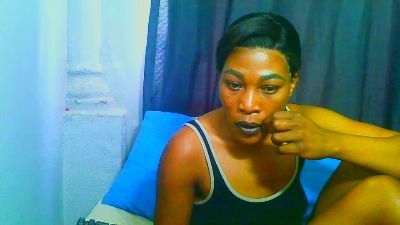 Freakynaughtxx live cam on Cam4