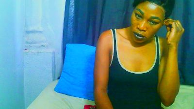 Freakynaughtxx live cam on Cam4
