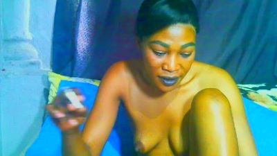 Freakynaughtxx live cam on Cam4
