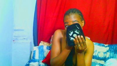 Freakynaughtxx live cam on Cam4