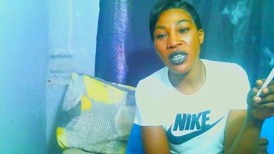 Freakynaughtxx live cam on Cam4
