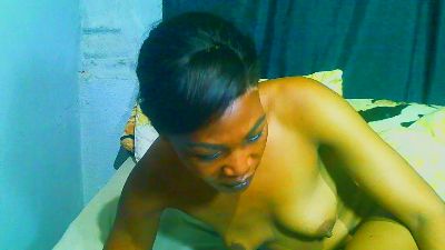 Freakynaughtxx live cam on Cam4
