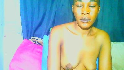 Freakynaughtxx live cam on Cam4