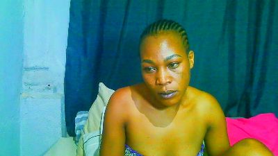 Freakynaughtxx live cam on Cam4