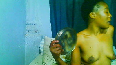 Freakynaughtxx live cam on Cam4