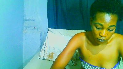 Freakynaughtxx live cam on Cam4