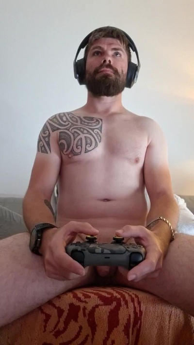 Fred5_6 live cam on Cam4