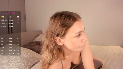 FrediaHowk live cam on Cam4