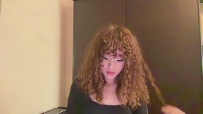 FreedaYegge live cam on Cam4