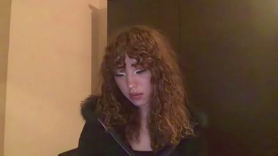 FreedaYegge live cam on Cam4