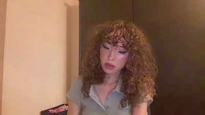 FreedaYegge live cam on Cam4