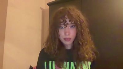 FreedaYegge live cam on Cam4