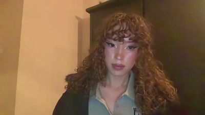 FreedaYegge live cam on Cam4