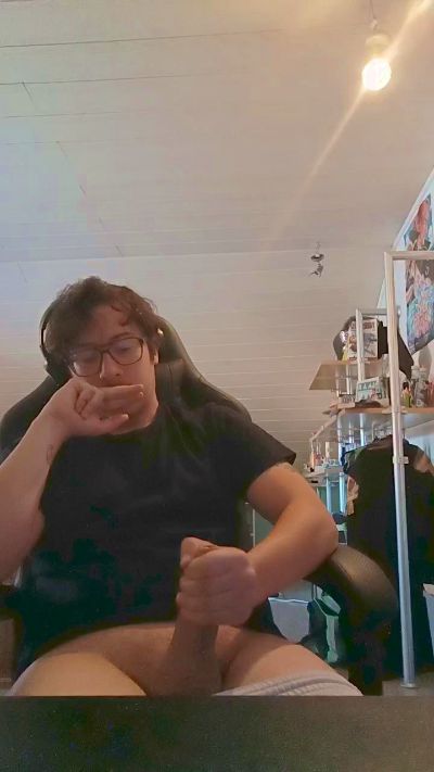 Freezer580 live cam on Cam4