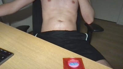 FrenchBoy270 live cam on Cam4