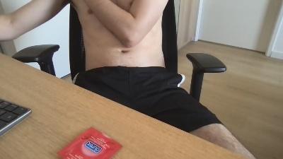 FrenchBoy270 live cam on Cam4