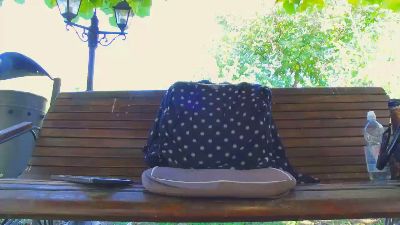 French_Claire25 live cam on Cam4