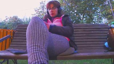 French_Claire25 live cam on Cam4