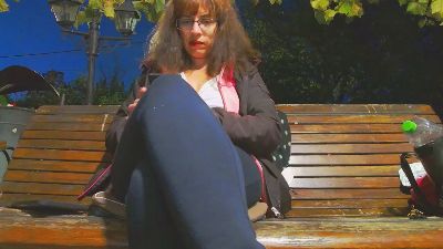 French_Claire25 live cam on Cam4