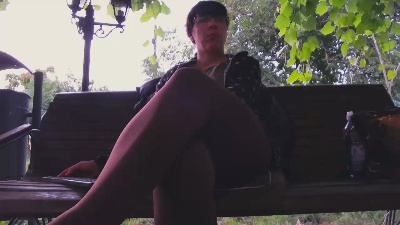 French_Claire25 live cam on Cam4
