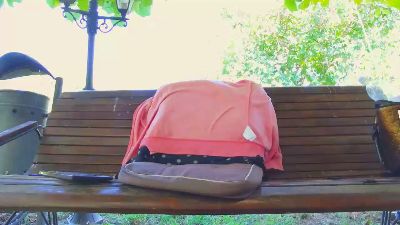 French_Claire25 live cam on Cam4
